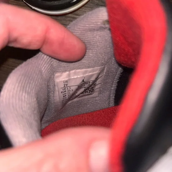 Jordan Kids' Sneakers in Black and Red - Picture 8 of 9